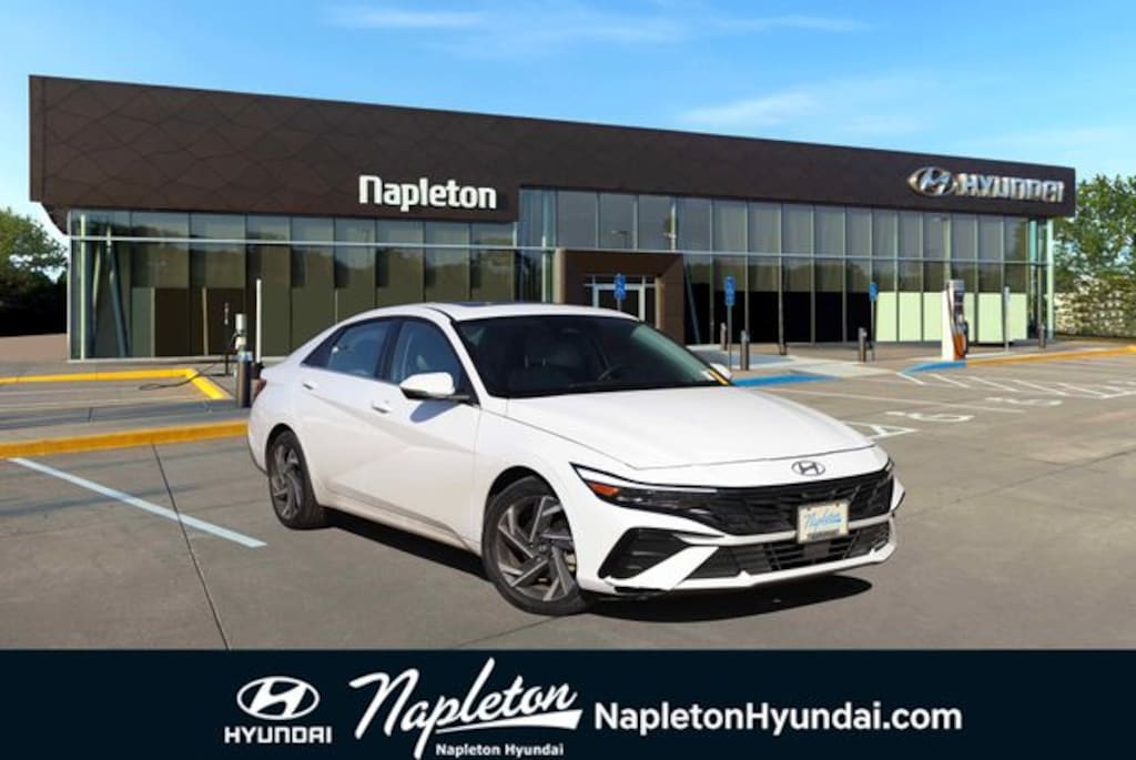 Certified 2025 Hyundai Elantra Limited Sedan