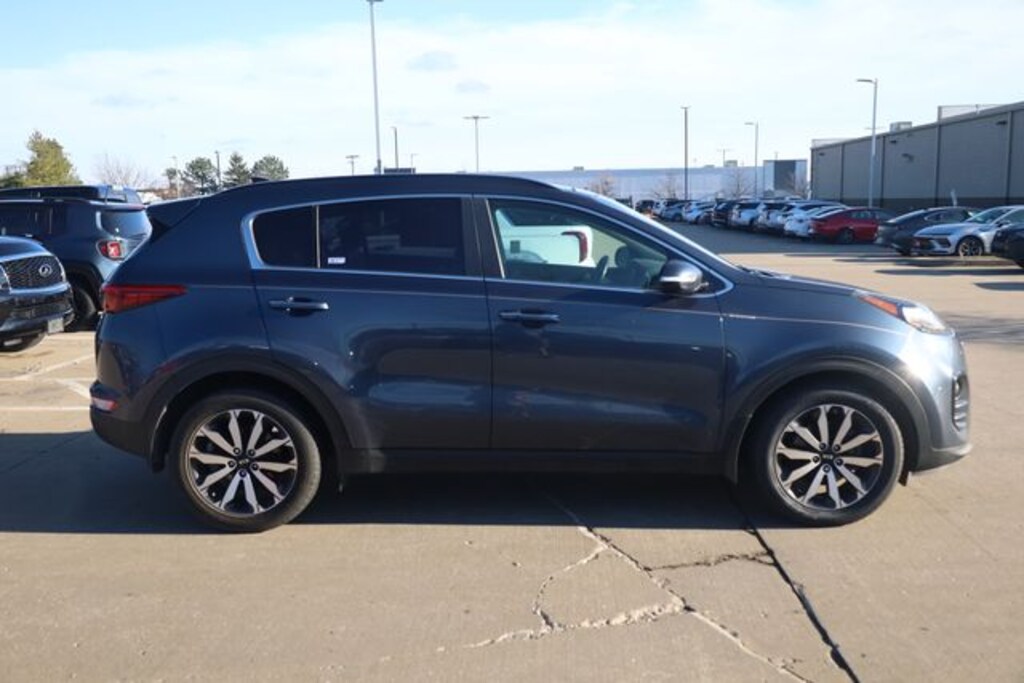 Used 2018 Kia Sportage EX SUV