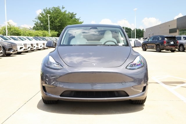 Used 2023 Tesla Model Y Long Range with VIN 7SAYGDEE9PA206309 for sale in Hazelwood, MO