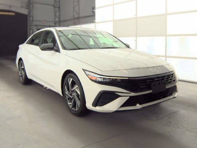 Used 2025 Hyundai Elantra SEL Sport Sedan