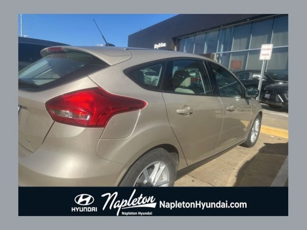 Used 2018 Ford Focus SE Hatchback