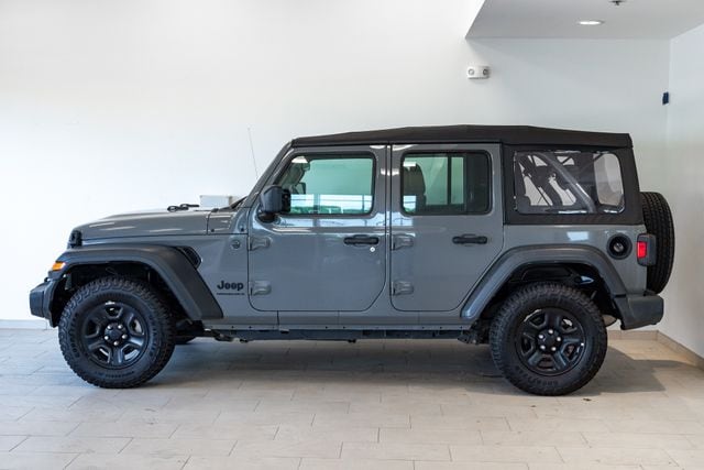 2023 Jeep Wrangler 4-Door Sport - Photo 26