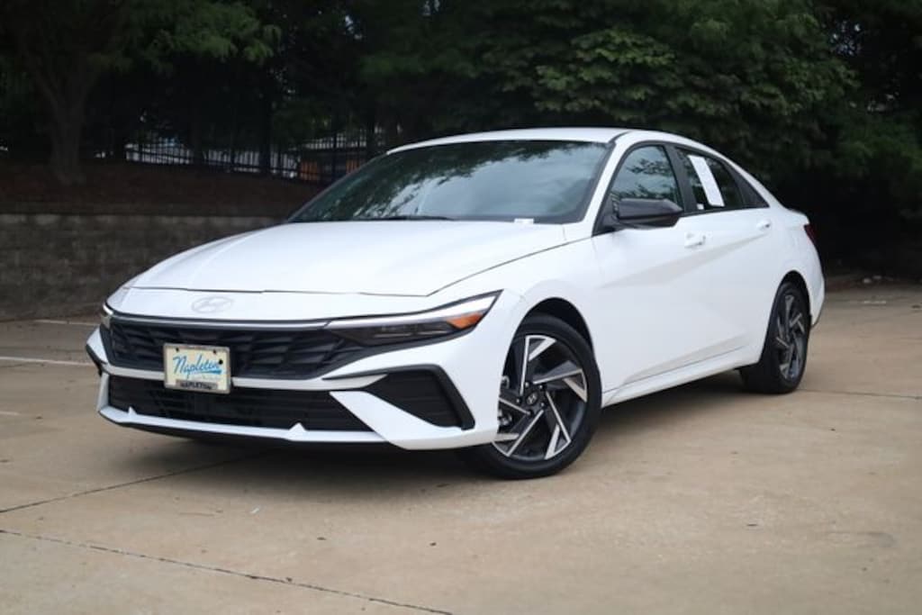 Used 2025 Hyundai Elantra Hybrid SEL Sport Sedan