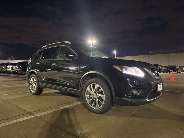 Used 2014 Nissan Rogue SL with VIN 5N1AT2MVXEC829821 for sale in Hazelwood, MO