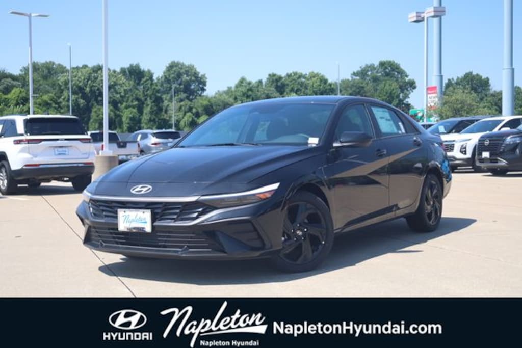 New 2026 Hyundai Elantra SEL Sport Sedan
