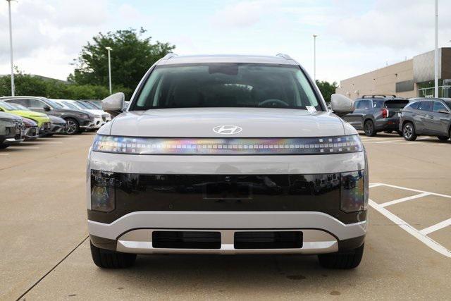 2026 Hyundai Ioniq SEL photo 3