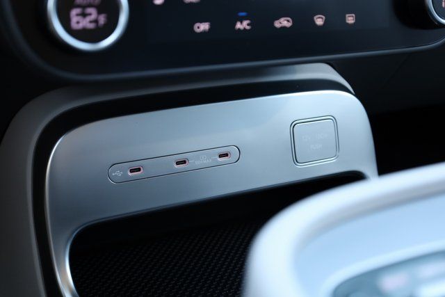 2026 Hyundai IONIQ 9 SE - Photo 22