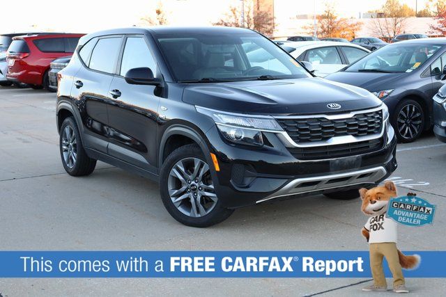 Used 2021 Kia Seltos LX with VIN KNDEPCAA1M7160394 for sale in Hazelwood, MO