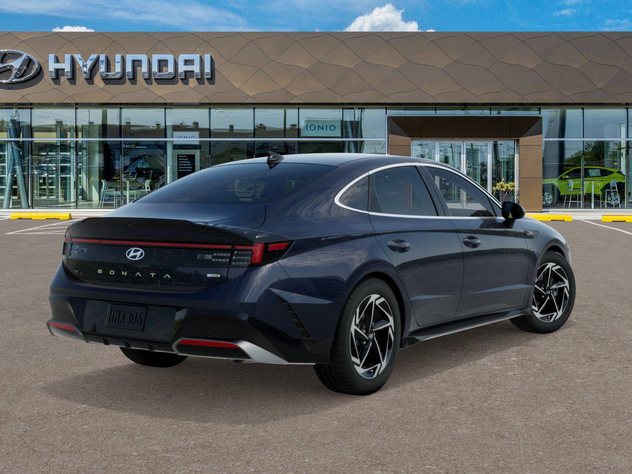 2026 Hyundai Sonata SEL Sport photo 4