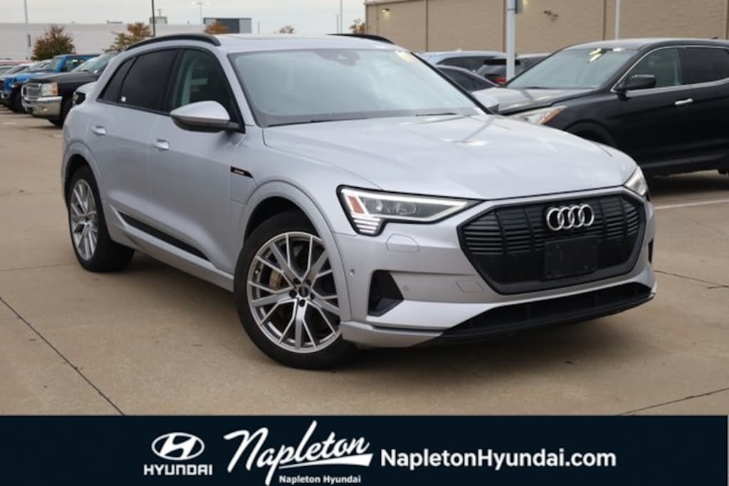 Used 2021 Audi e-tron Premium SUV