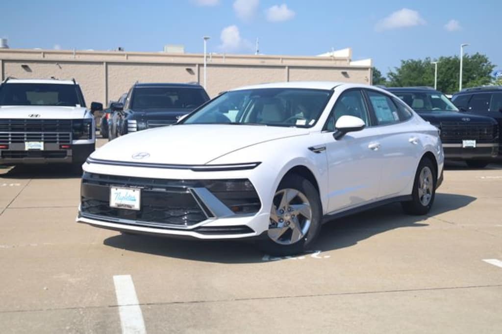 New 2026 Hyundai Sonata SE Sedan