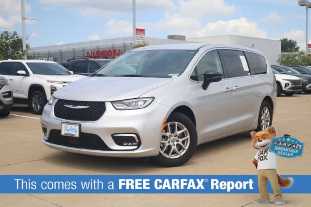 Used 2024 Chrysler Pacifica Touring L Van Passenger Van