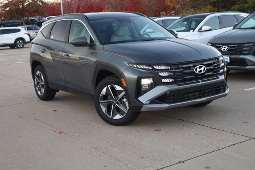 New 2026 Hyundai Tucson Hybrid SEL SUV