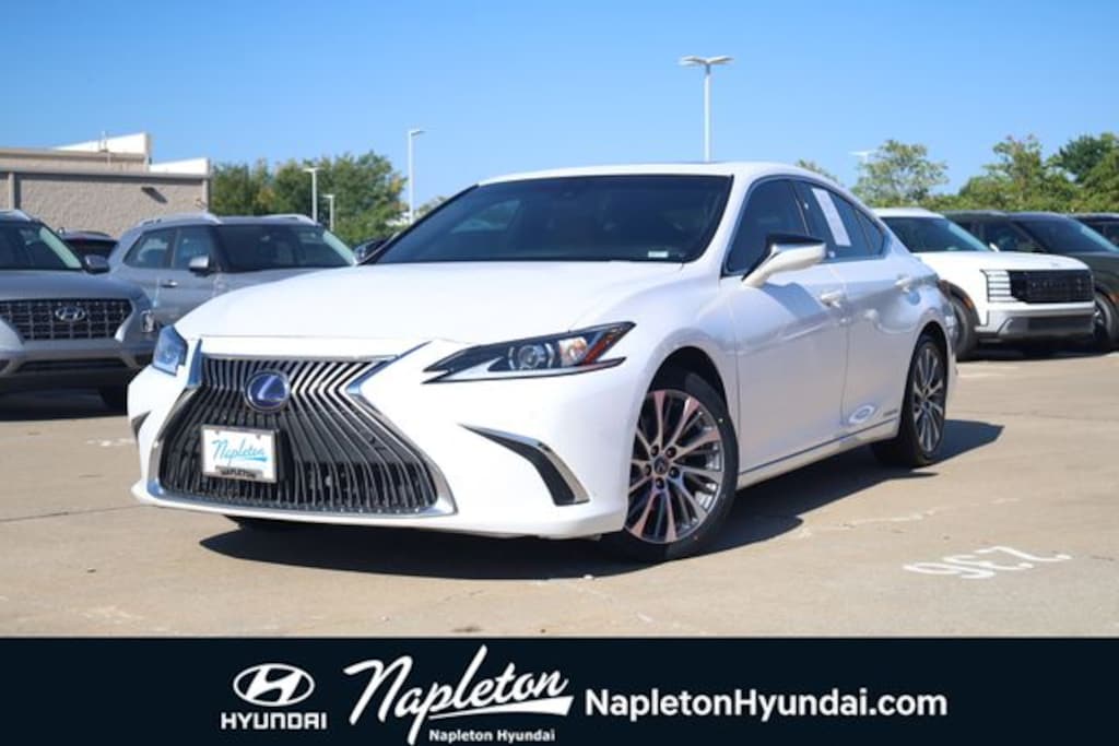 Used 2021 Lexus ES 300h Sedan