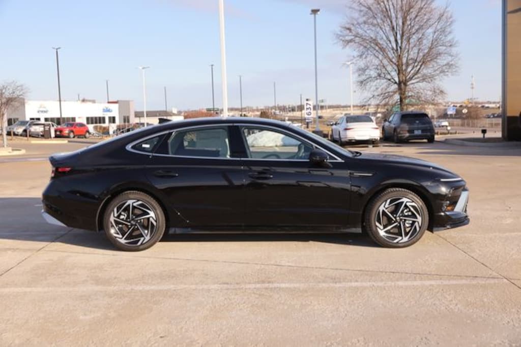 New 2026 Hyundai Sonata SEL Sport Sedan