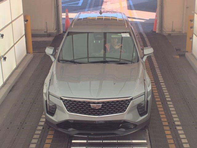 2024 Cadillac XT4 Premium Luxury photo 2