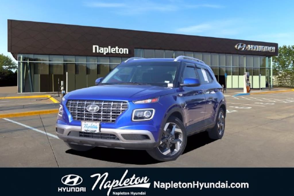 Used 2024 Hyundai Venue Limited SUV