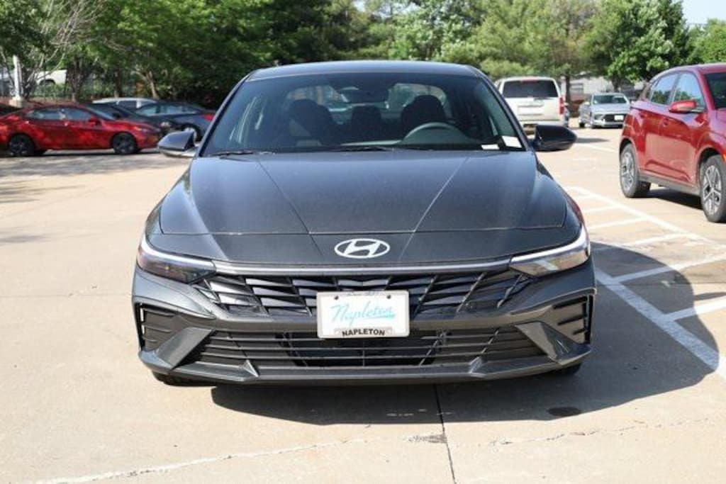 New 2025 Hyundai Elantra Hybrid SEL Sport Sedan