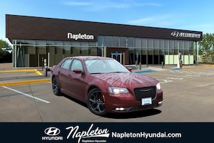 2022 Chrysler 300 S Sedan