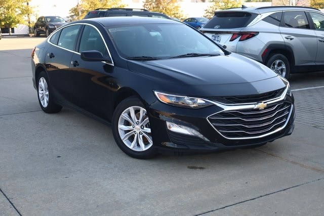 Used 2024 Chevrolet Malibu 1LT with VIN 1G1ZD5ST6RF117522 for sale in Hazelwood, MO