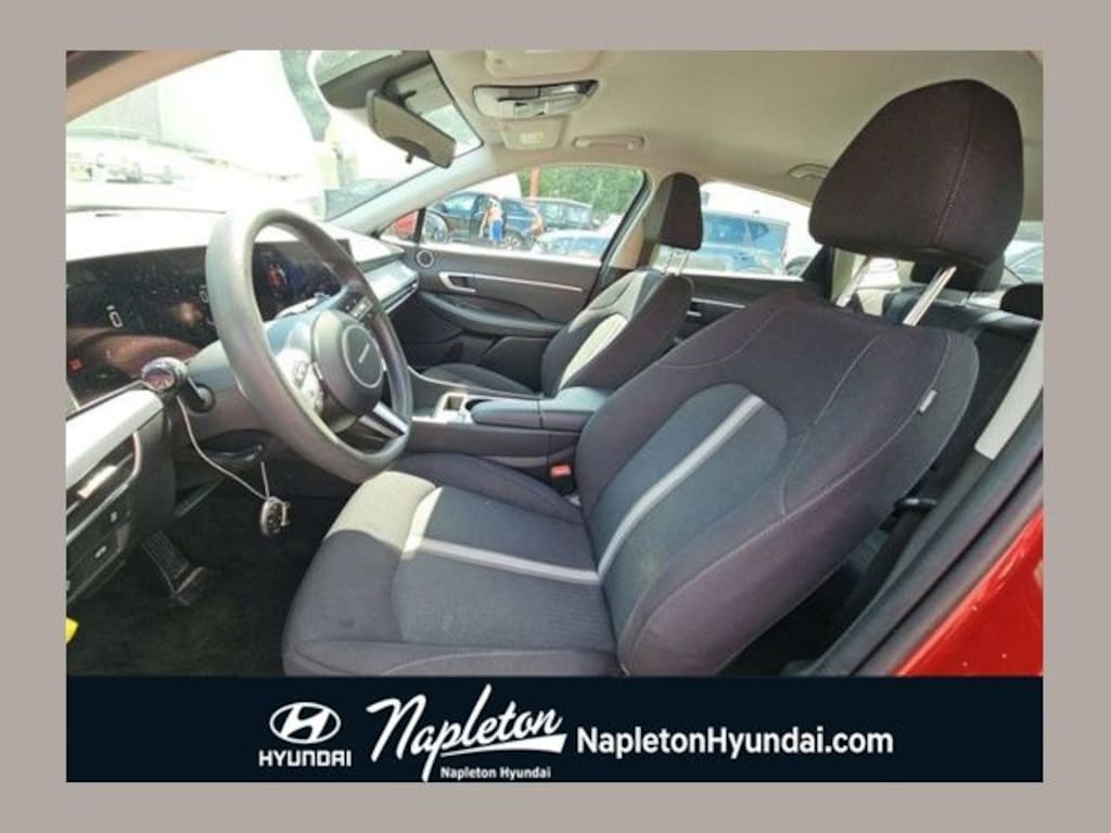Used 2025 Hyundai Sonata SEL Sedan