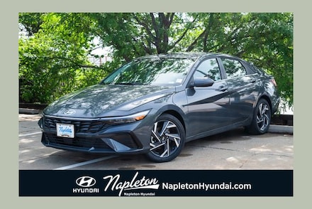 2025 Hyundai Elantra Limited Sedan
