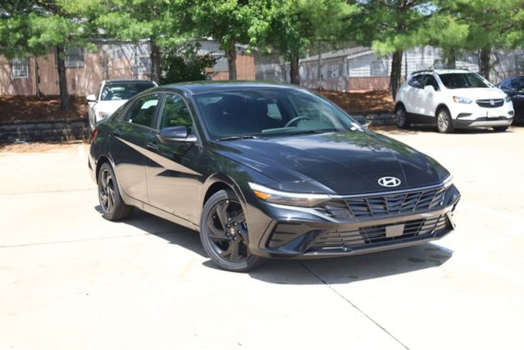 New 2026 Hyundai Elantra SEL Sport Premium Sedan