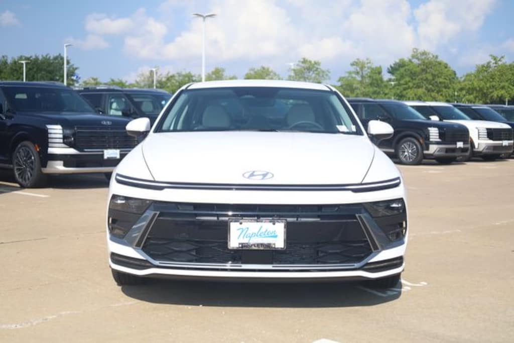 New 2026 Hyundai Sonata SE Sedan