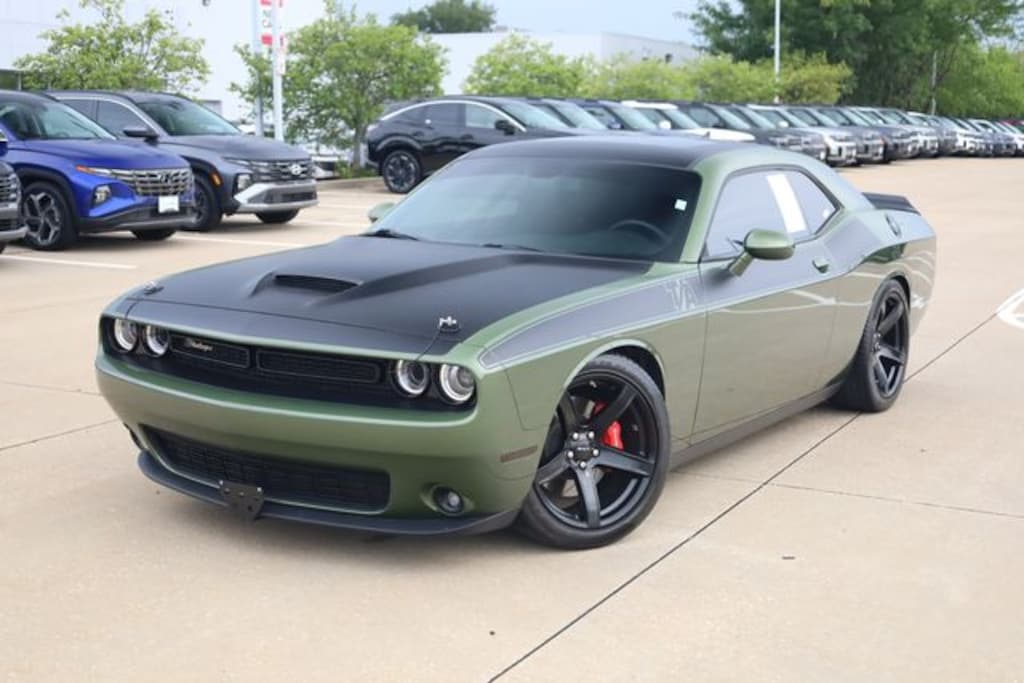 Used 2018 Dodge Challenger R/T Coupe