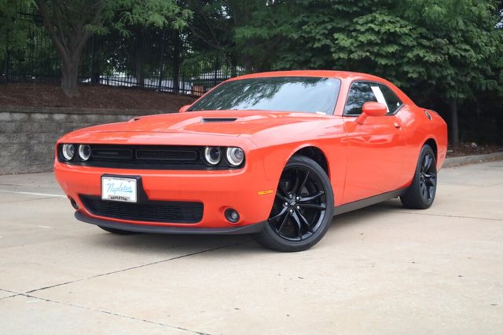 Used 2018 Dodge Challenger SXT Coupe