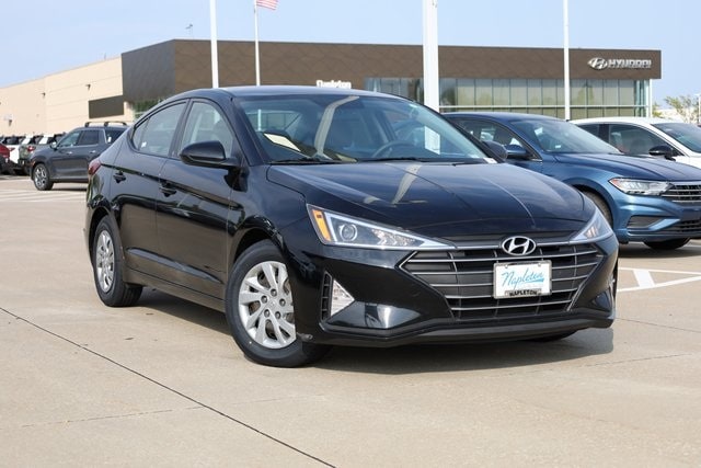 Certified 2019 Hyundai Elantra SE with VIN KMHD74LFXKU796171 for sale in Hazelwood, MO