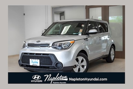 2015 Kia Soul Base FWD Hatchback