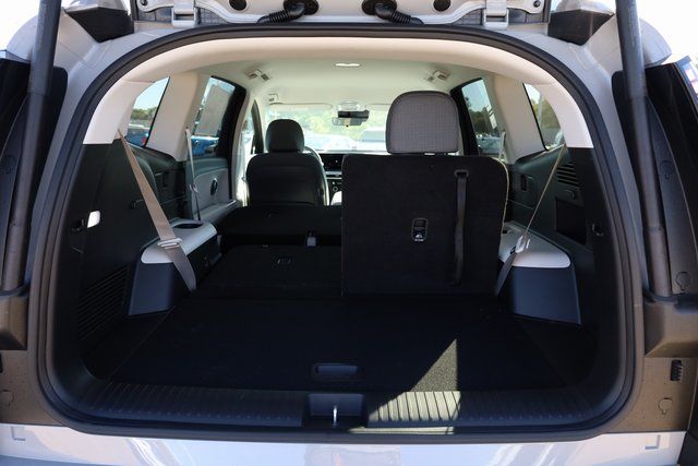 2026 Hyundai IONIQ 9 SE - Photo 29