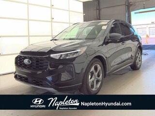 2023 Ford Escape ST-Line SUV