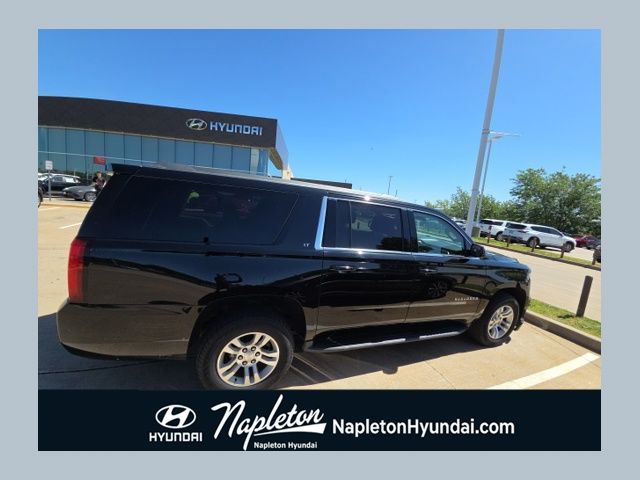 2017 Chevrolet Suburban 4WD 1500 LT's photo