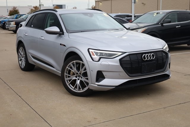 Used 2021 Audi e-tron Prestige with VIN WA1VAAGE3MB020936 for sale in Hazelwood, MO