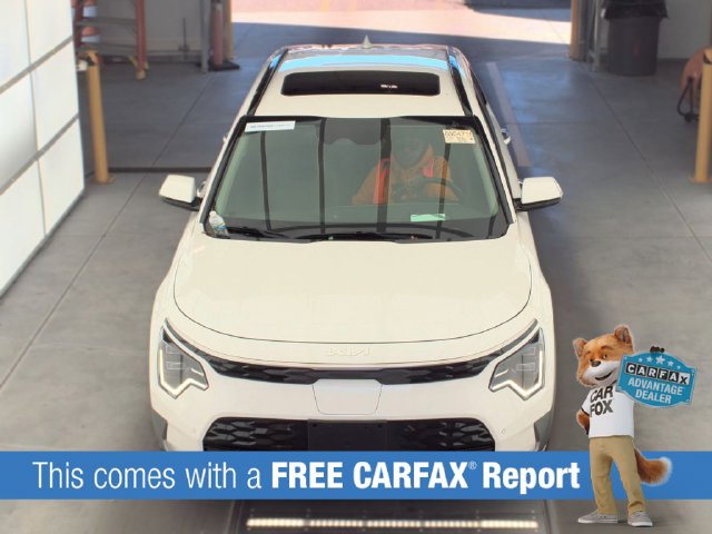 Used 2024 Kia Niro EV Wave SUV