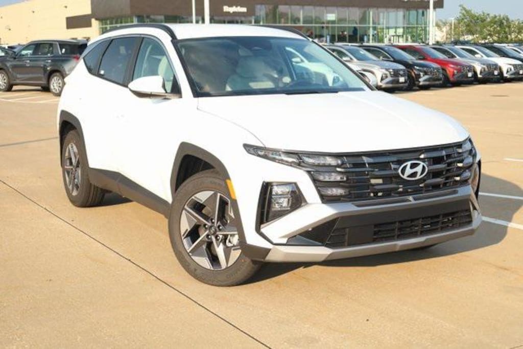 New 2026 Hyundai Tucson SEL AWD SUV