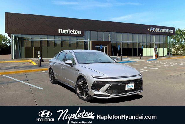 2026 Hyundai Sonata SEL's photo