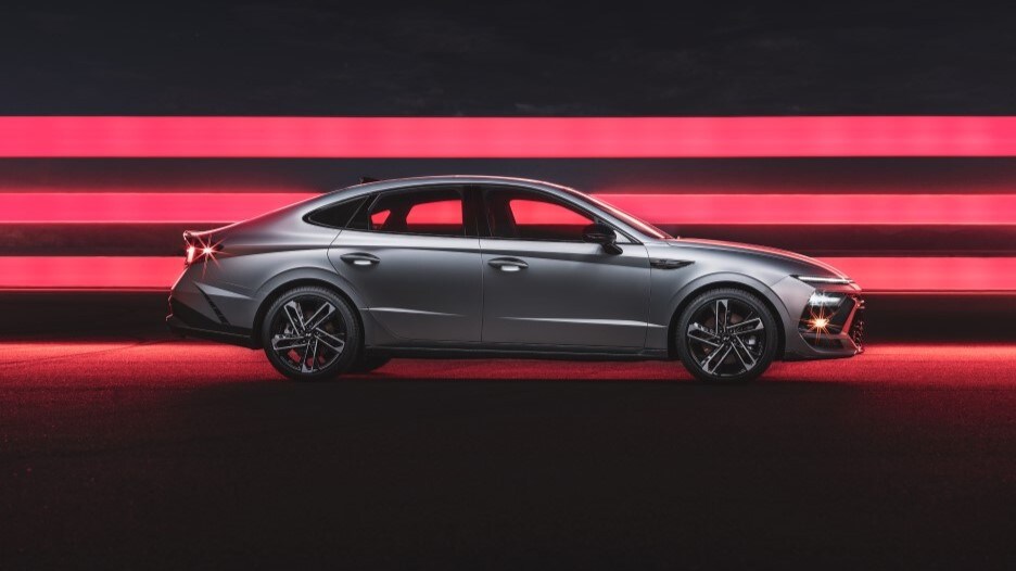 Hyundai Sonata Exterior