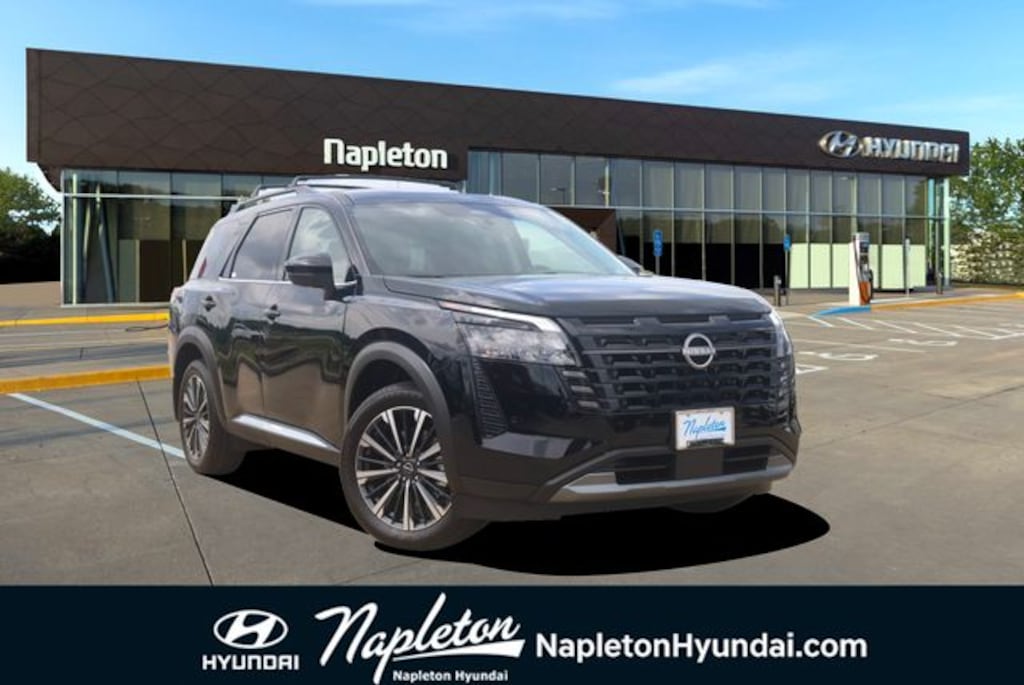 Used 2026 Nissan Pathfinder Platinum SUV