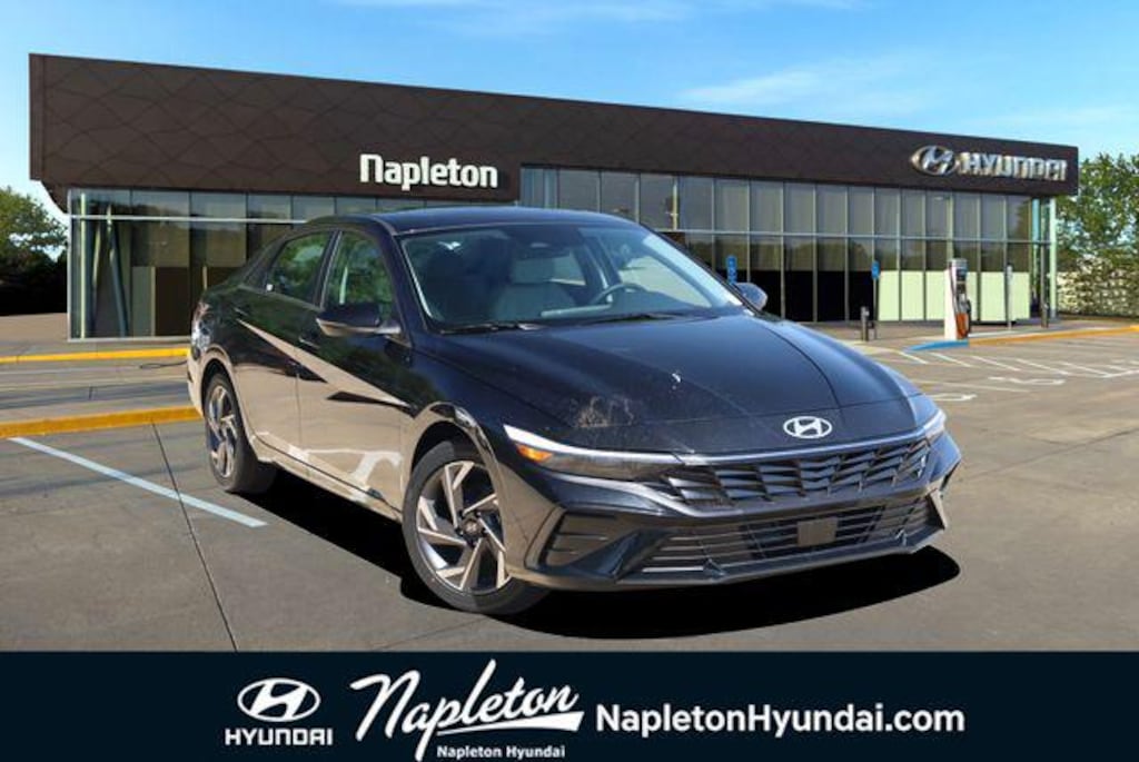 New 2026 Hyundai Elantra Limited Sedan