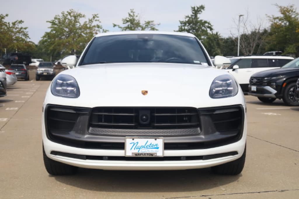Used 2023 Porsche Macan T SUV