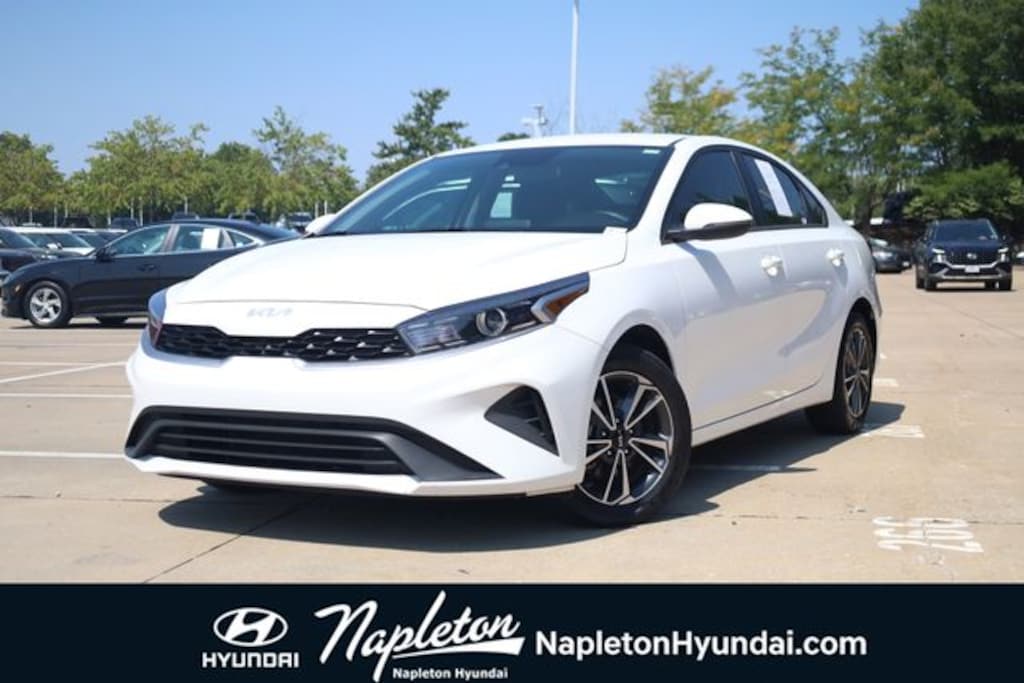 Used 2024 Kia Forte LXS Sedan