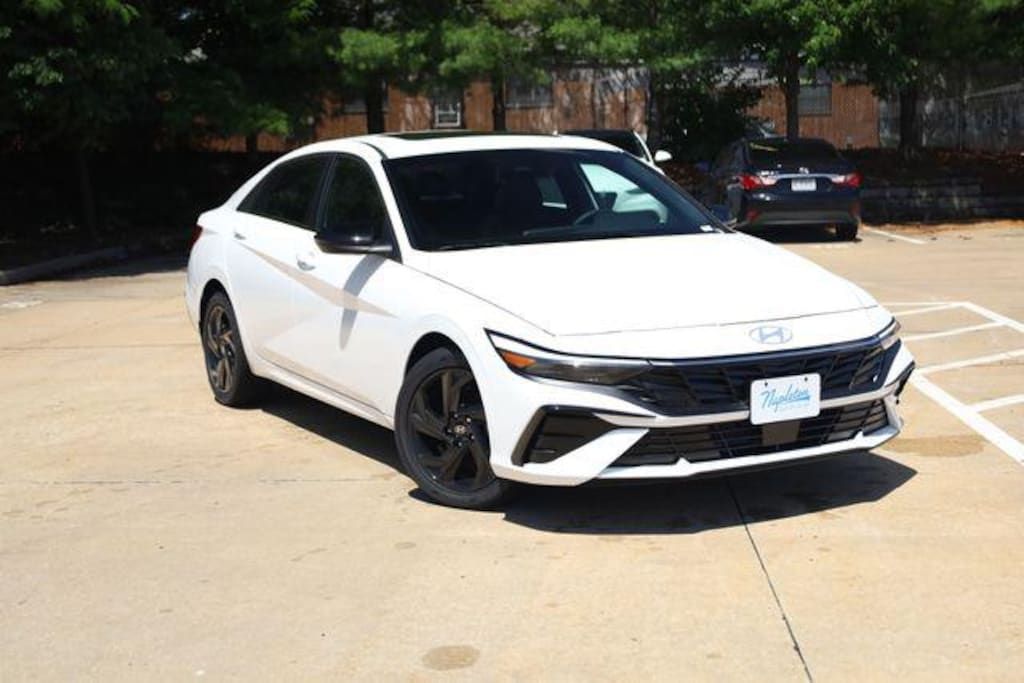New 2026 Hyundai Elantra SEL Sport Premium Sedan