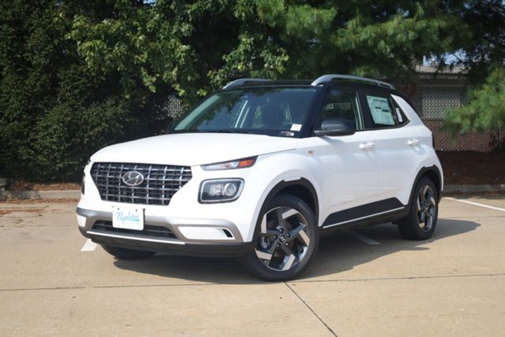 New 2026 Hyundai Venue SEL w/Two-Tone Roof SUV