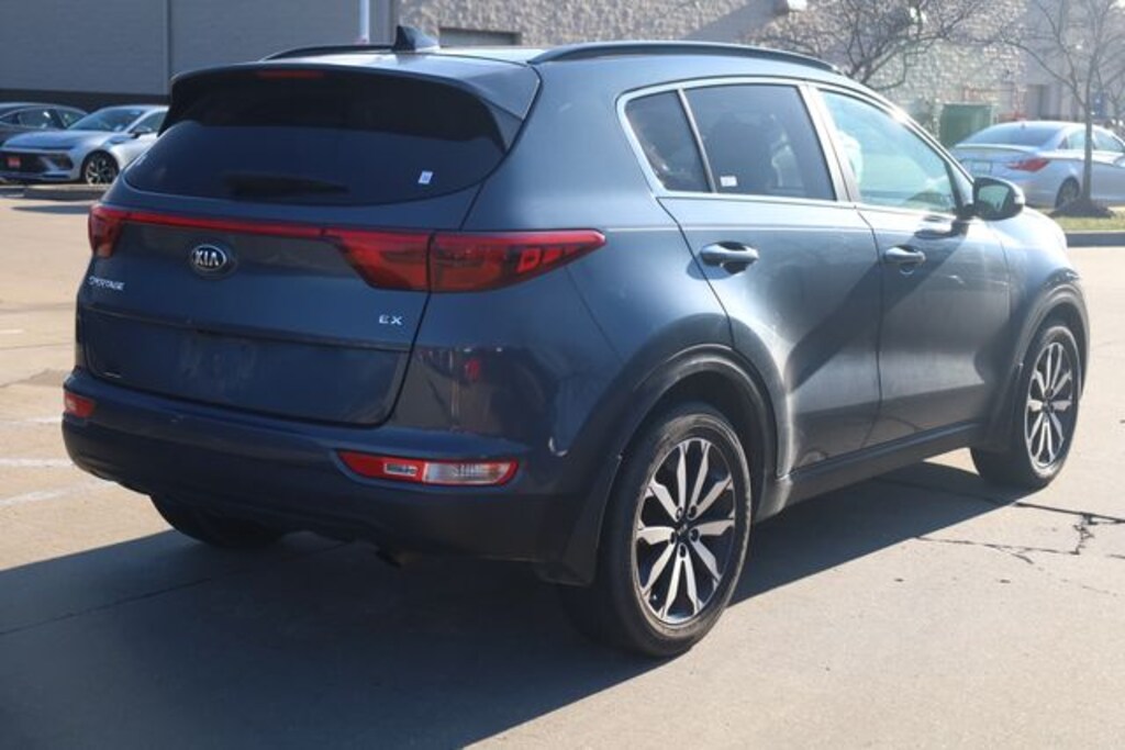 Used 2018 Kia Sportage EX SUV