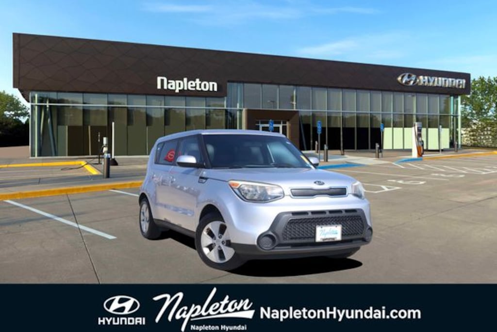 Used 2015 Kia Soul Base FWD Hatchback