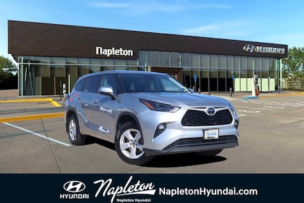 2024 Toyota Highlander LE SUV