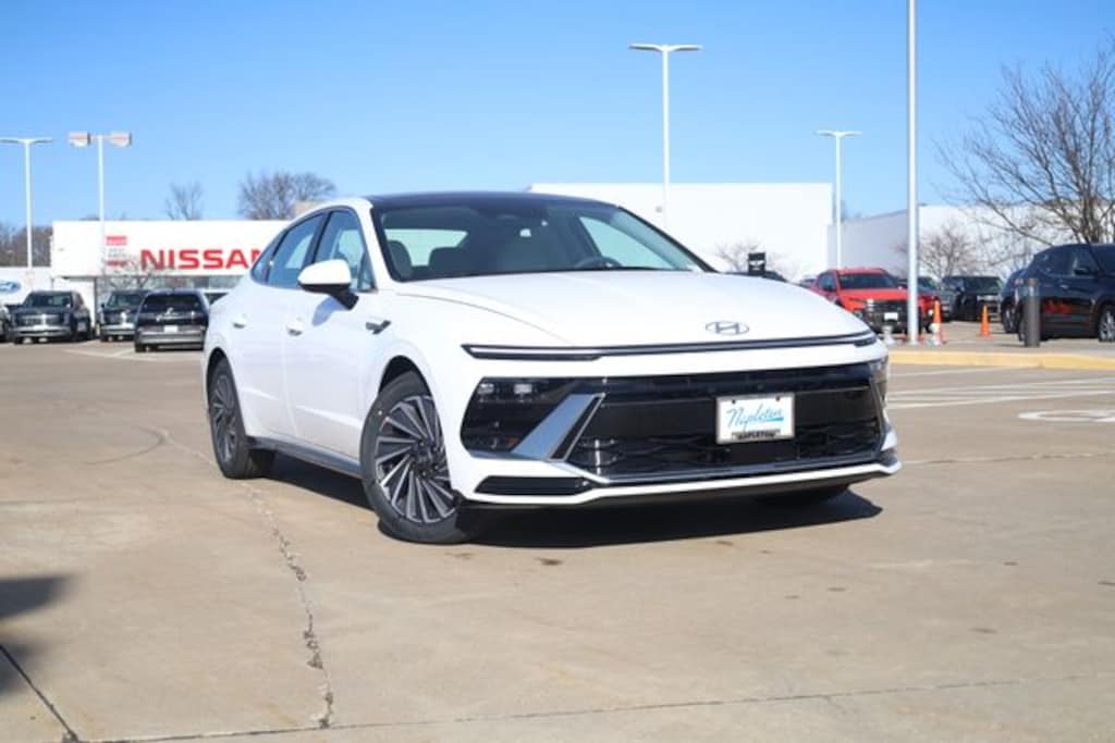 New 2026 Hyundai Sonata Hybrid SEL Sedan